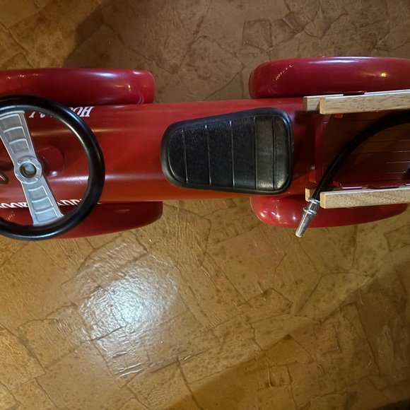 Ride on Firetruck, - Picture 4 of 5